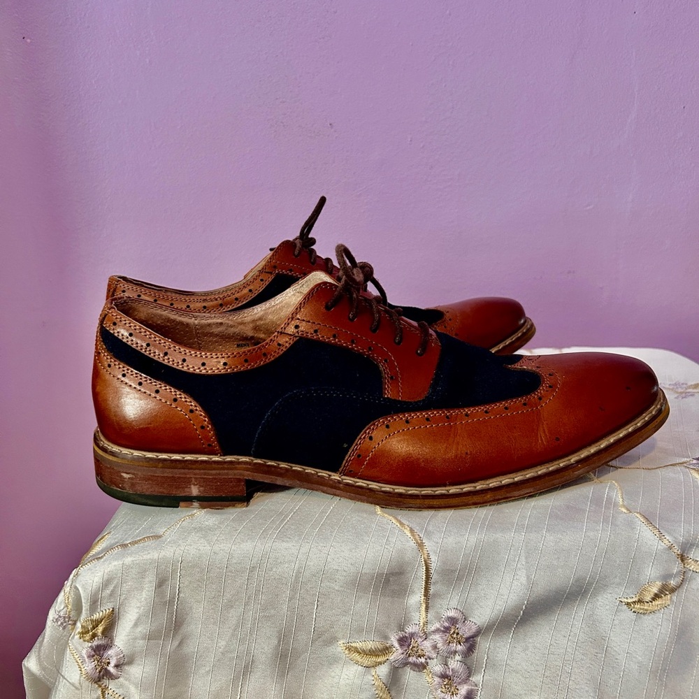 Stacy Adam’s Brown and Navy lace up Men's Oxfords